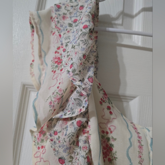 Torrid Ruffle Cinched Floral & Bow Print Cutesy Coquette Blouse, Size 2X, EUC! - Picture 6 of 16